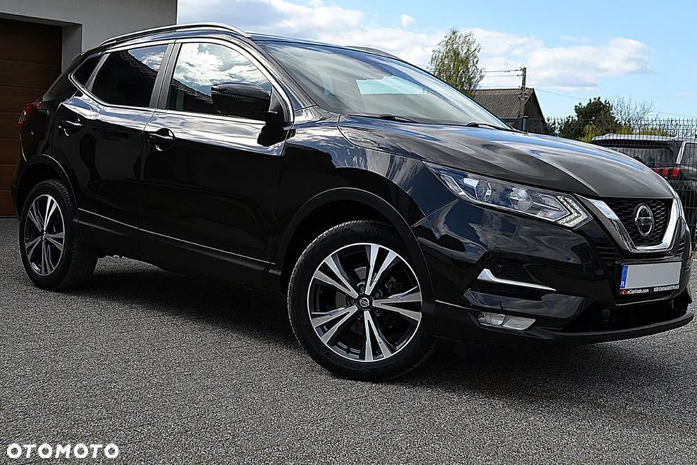 Nissan Qashqai 1.3 DIG-T Tekna - 1