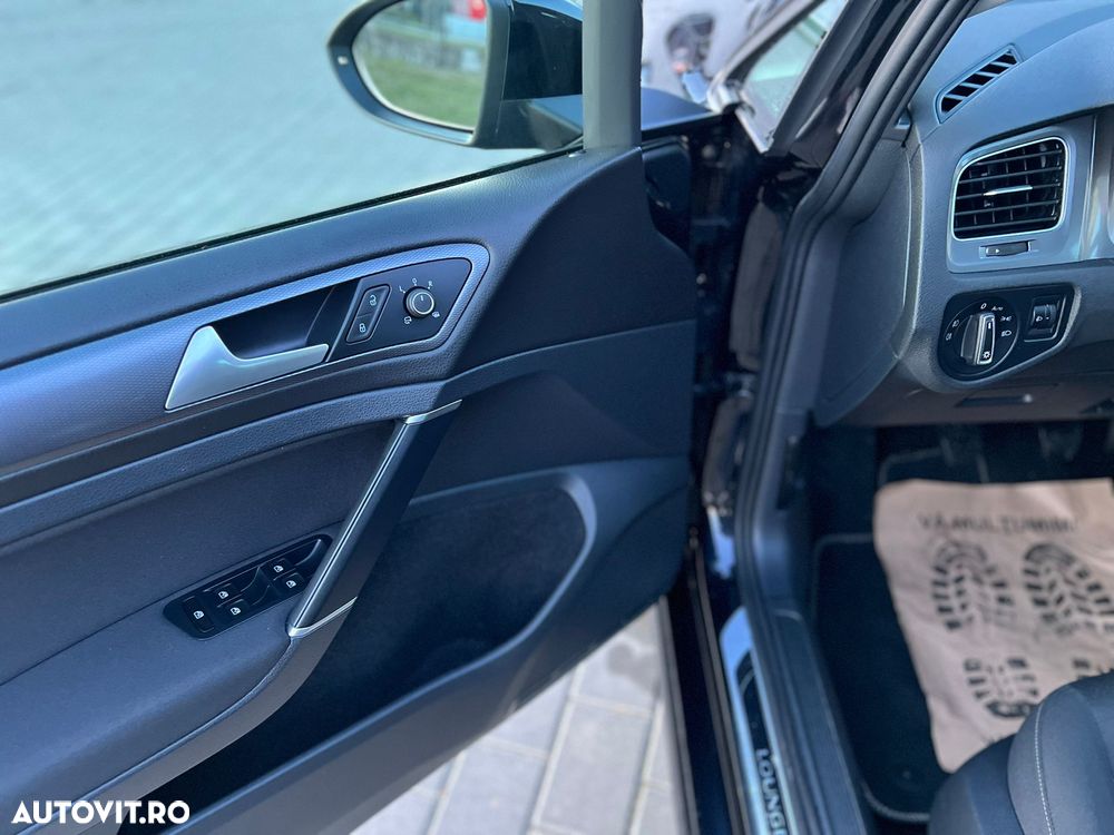 Volkswagen Golf 1.6 TDI (BlueMotion Technology) Comfortline - 19