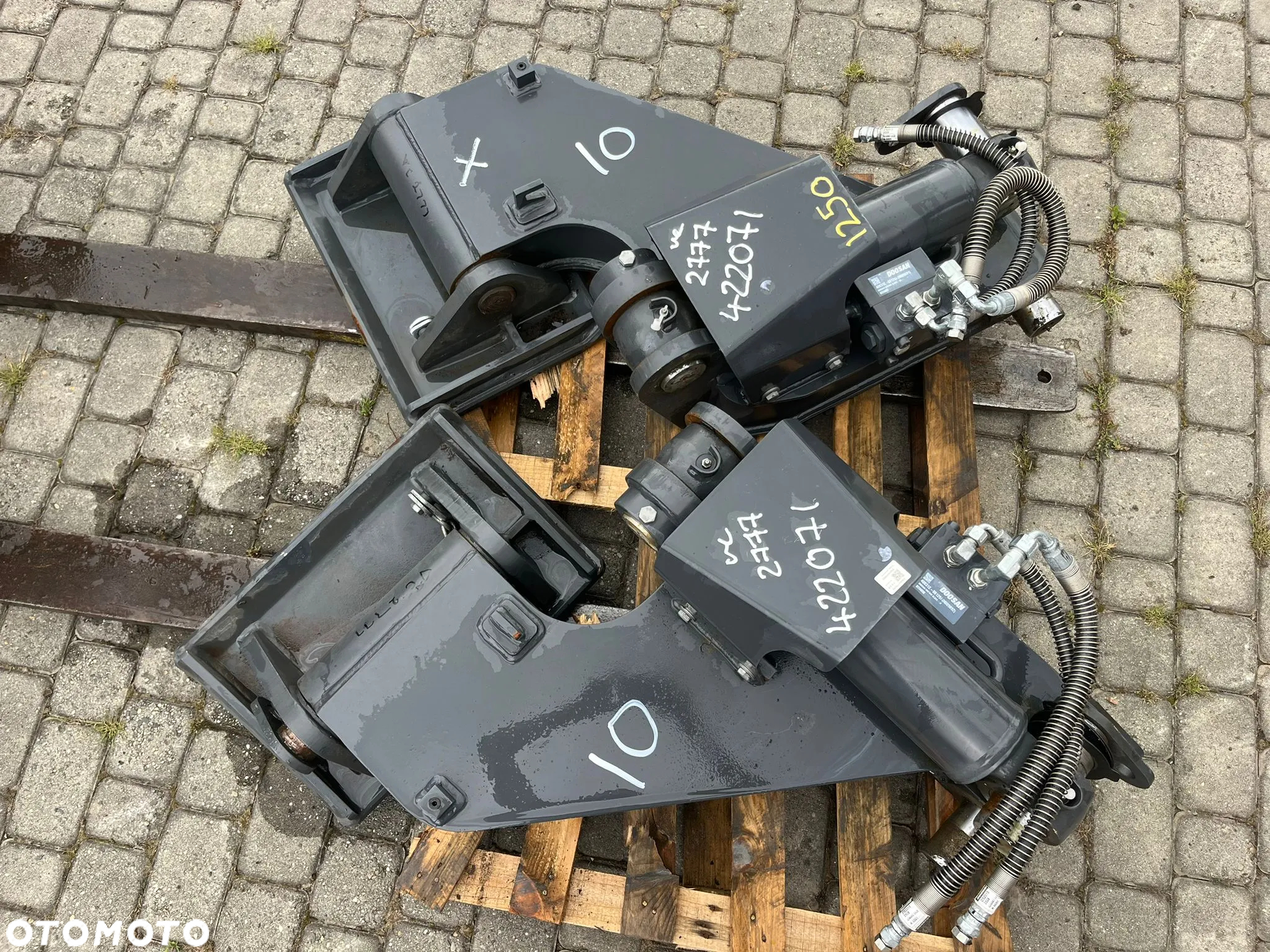 Podpory łapy stopy nohi hydrauliczne do koparki. NOWE!!! - 3