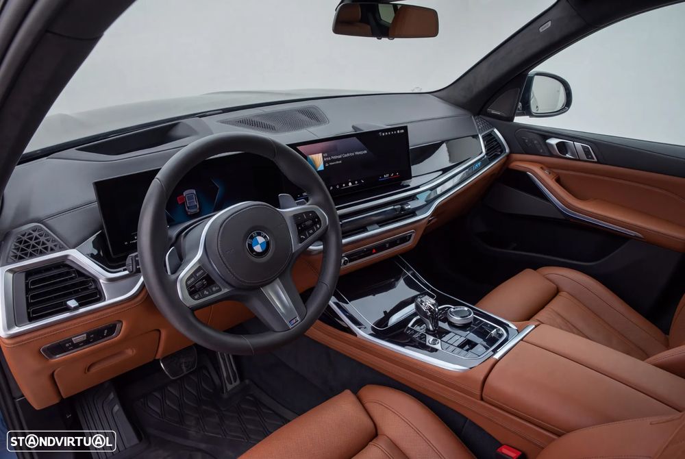 BMW X7 40 d xDrive Pack M Desportivo - 10