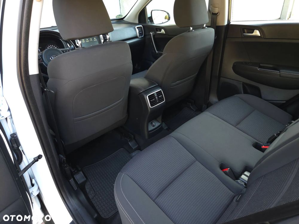 Kia Sportage 1.6 GDI 2WD Vision - 36