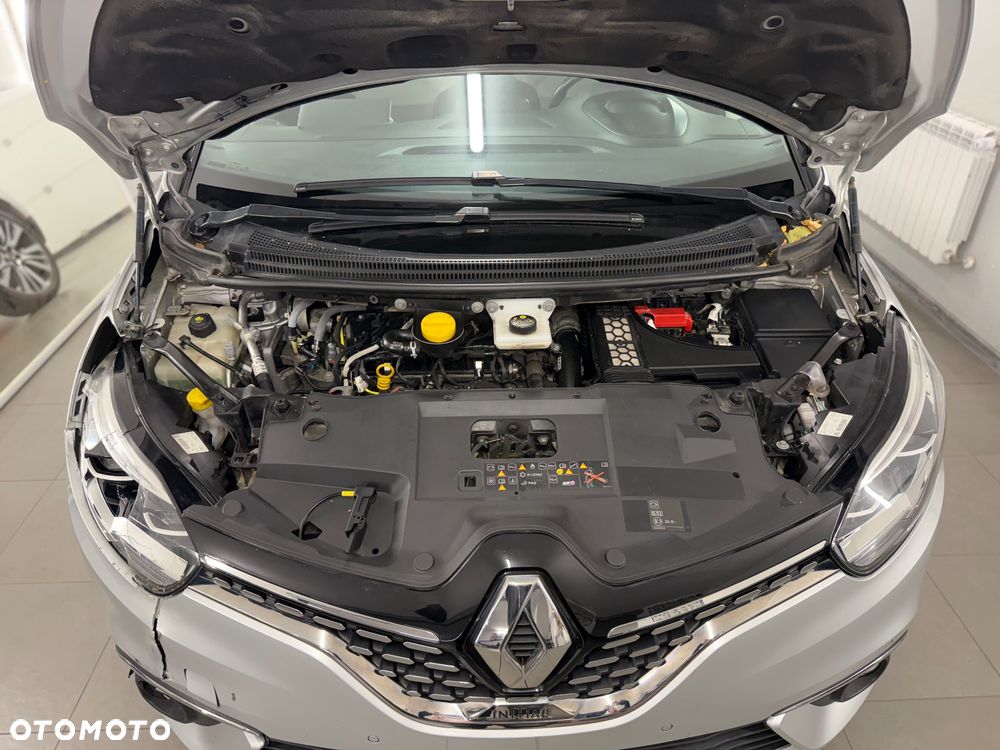 Renault Scenic - 11