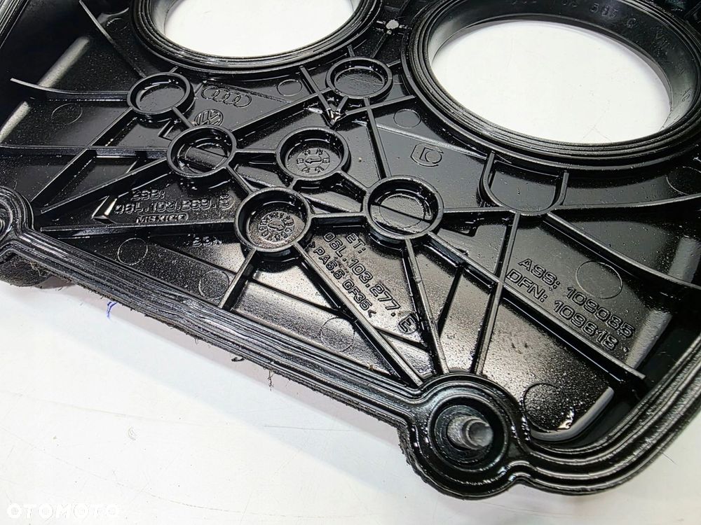 OBUDOWA ROZRZĄDU GÓRNA AUDI A4 B9 A5 8W Q5 2.0 TFSI 06L103277E - 2