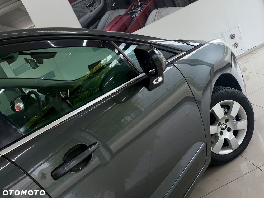 Peugeot 5008 e-HDI 115 ETG6 Stop&Start Business-Line - 34