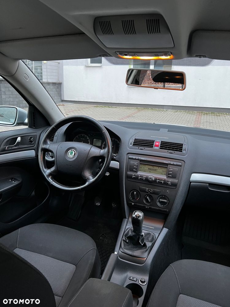 Skoda Octavia 1.9 TDI DPF Classic - 7