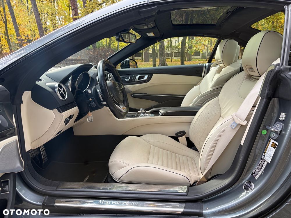 Mercedes-Benz SL 500 - 10