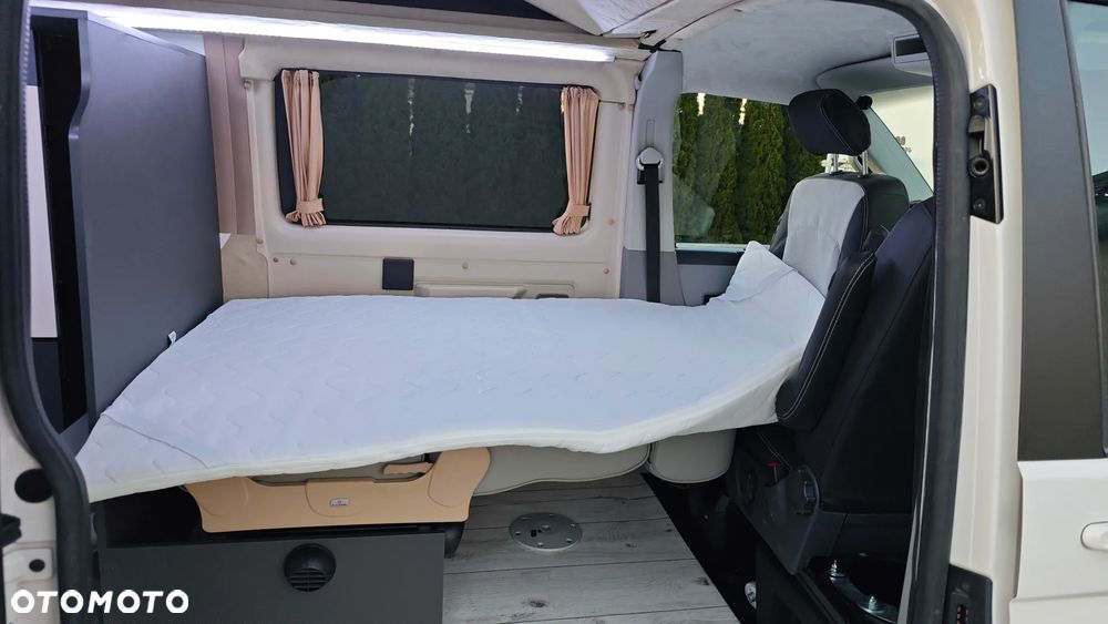 Volkswagen California - 14