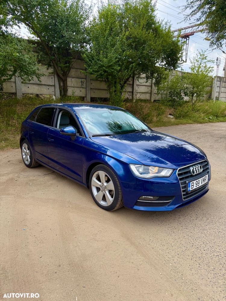 Audi A3 Sportback - 1