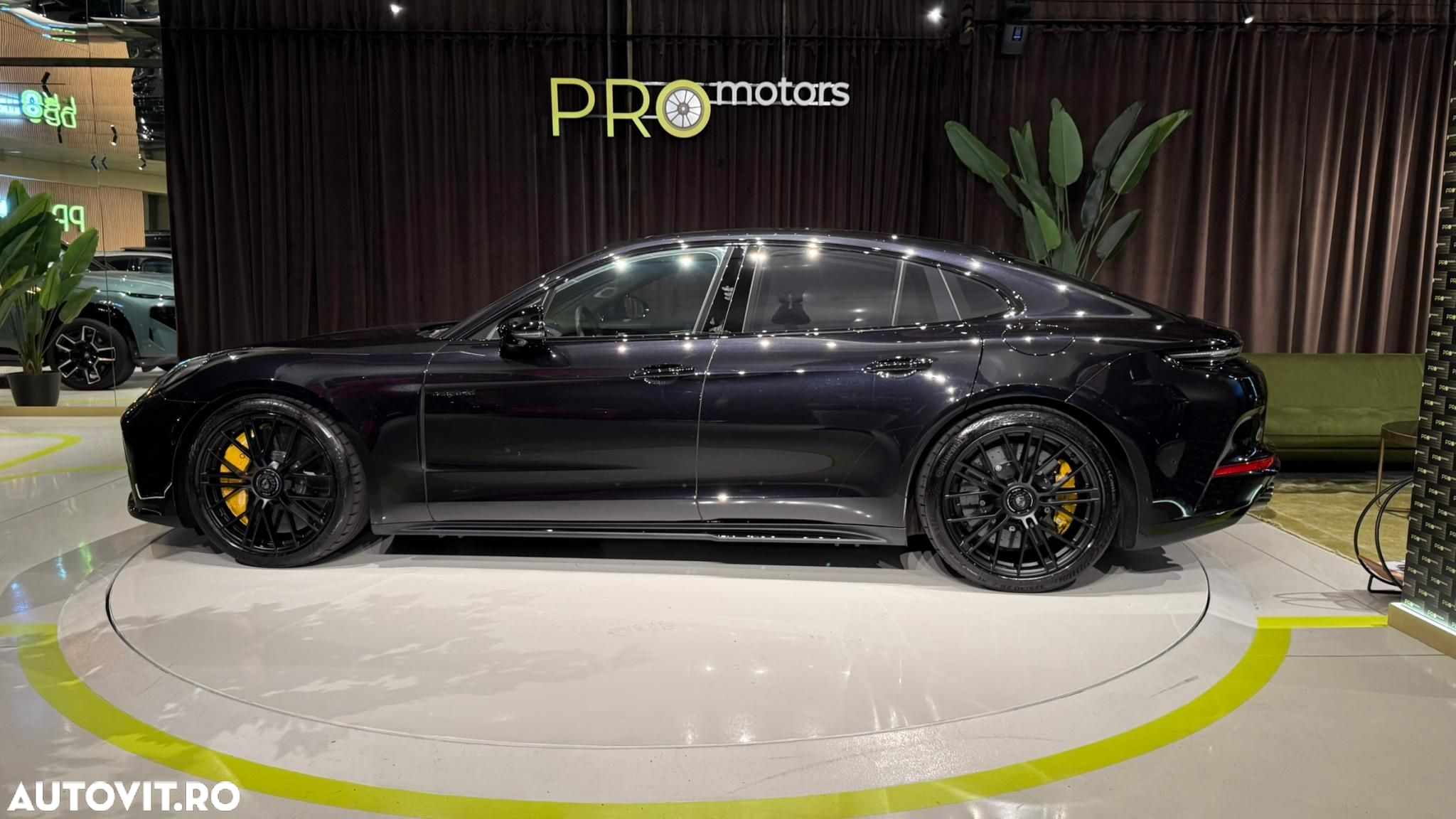 Porsche Panamera - 7