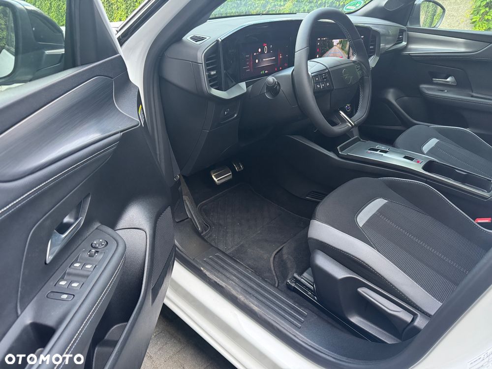 Opel Mokka 1.2 DI Turbo Hybrid 48V Automatik Elegance - 12