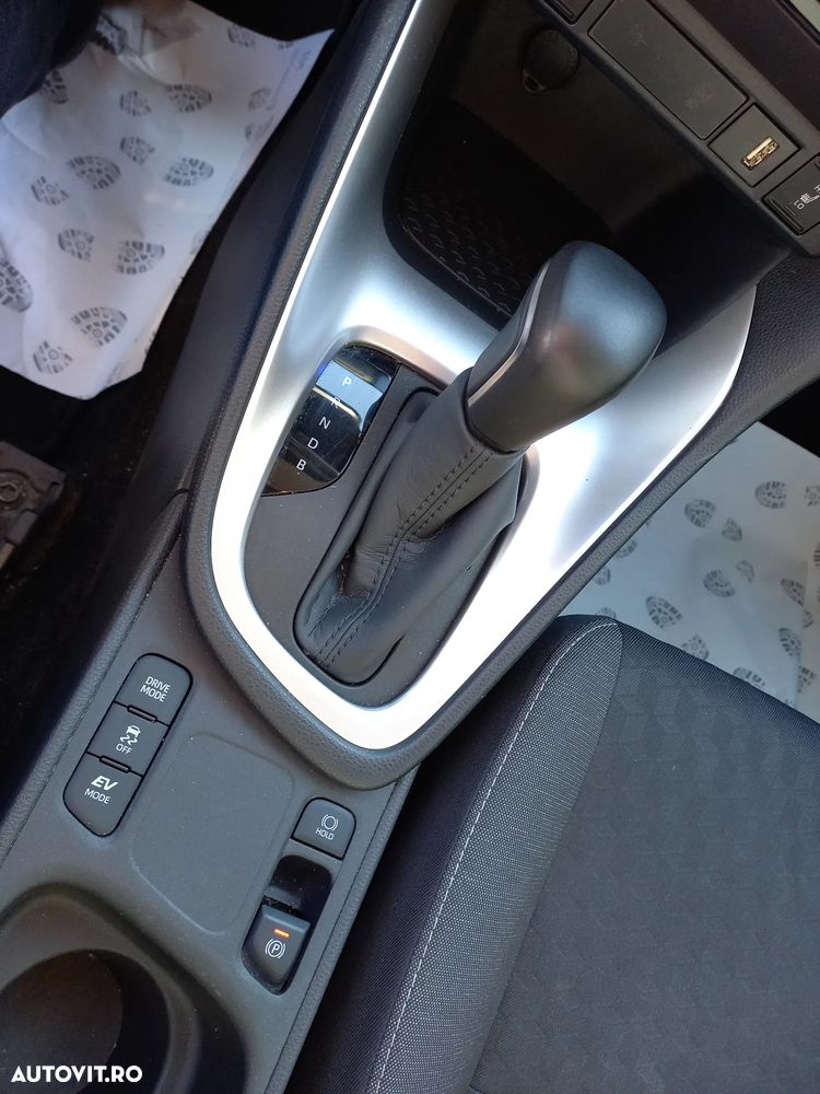 Toyota Yaris 1.5 VVT-i HSD Dynamic - 24