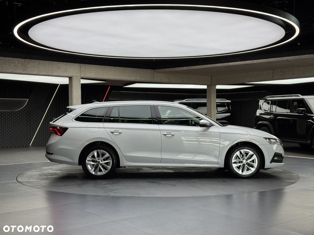 Skoda Octavia 2.0 TDI Ambition DSG - 7