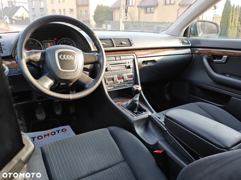 Audi A4 Limousine 2.0 TDI DPF - 15