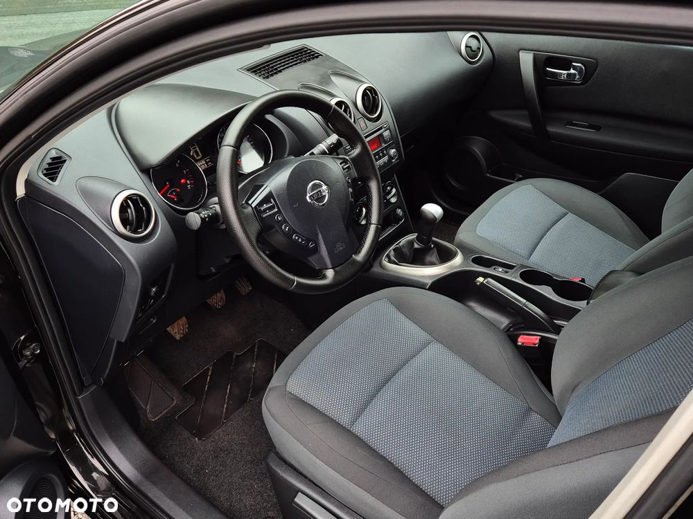 Nissan Qashqai 1.6 Visia - 25