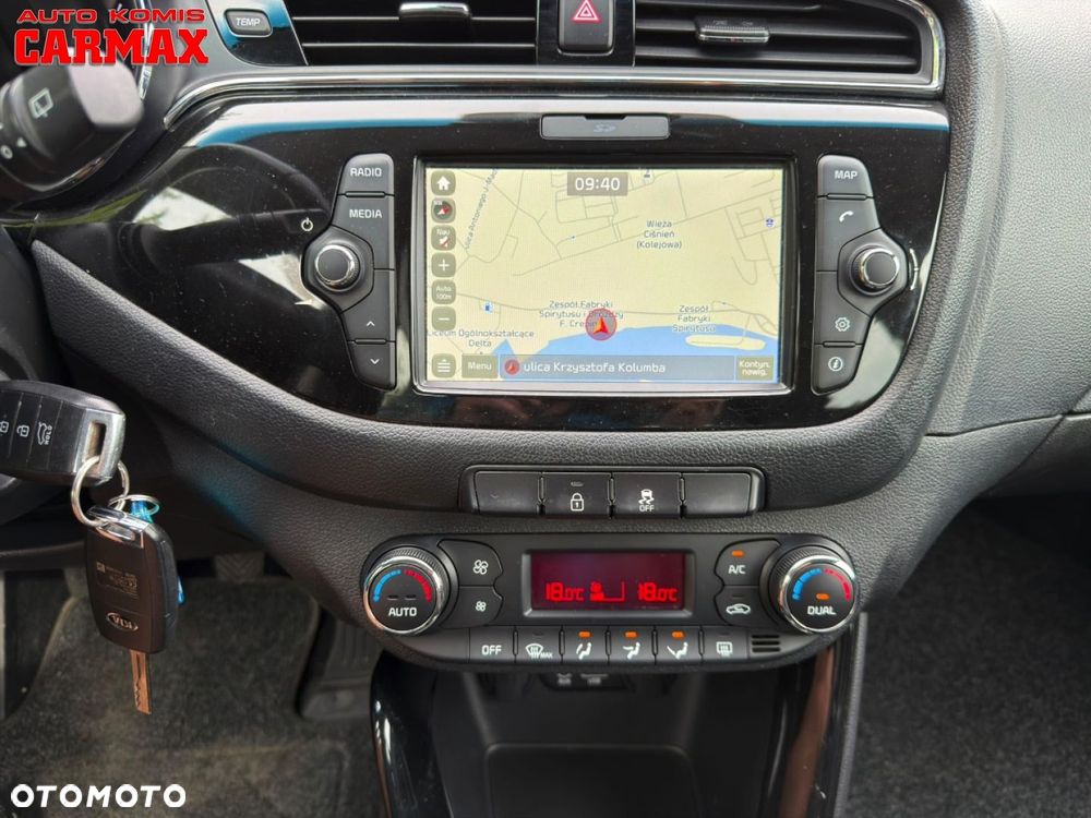 Kia Ceed - 27