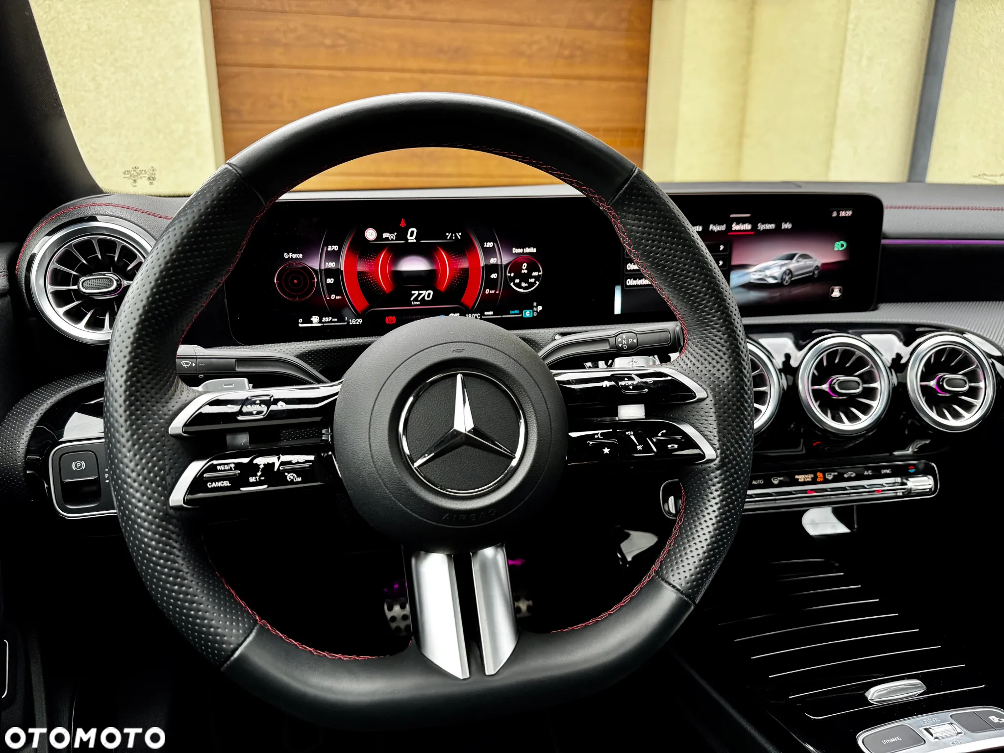 Mercedes-Benz CLA 200 AMG Line 7G-DCT - 18