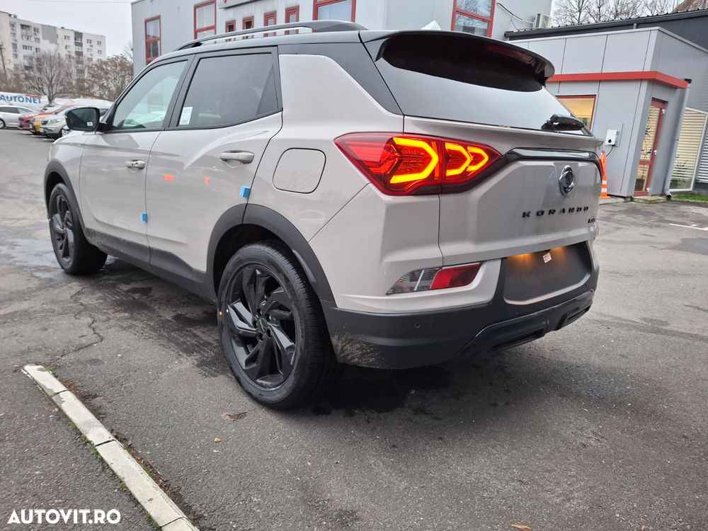 KG Mobility Korrando - 3