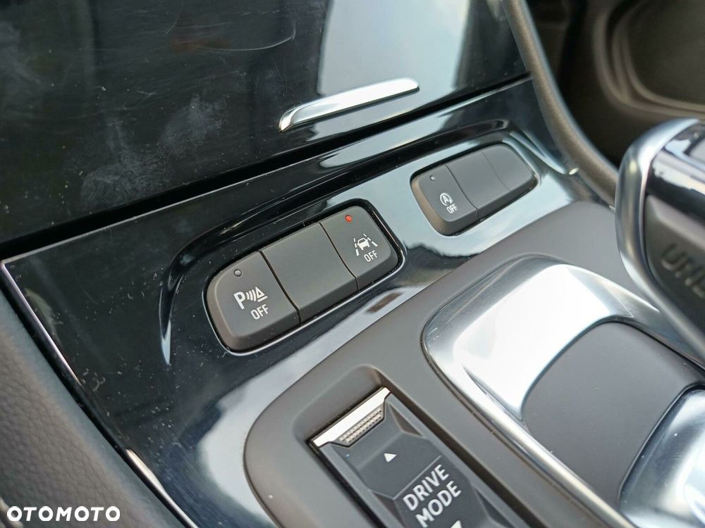 Opel Grandland 1.2 T Business Edition S&S - 22