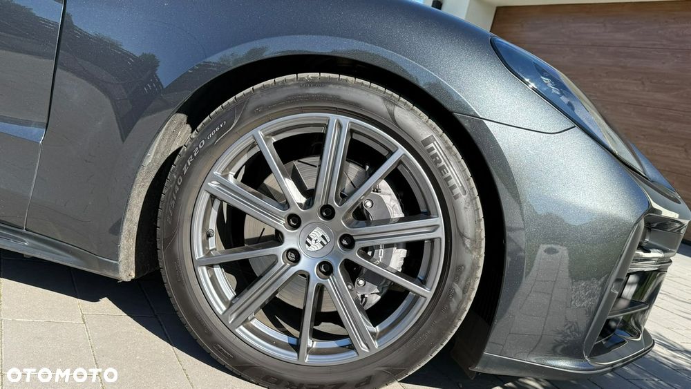 Porsche Panamera 4 - 18