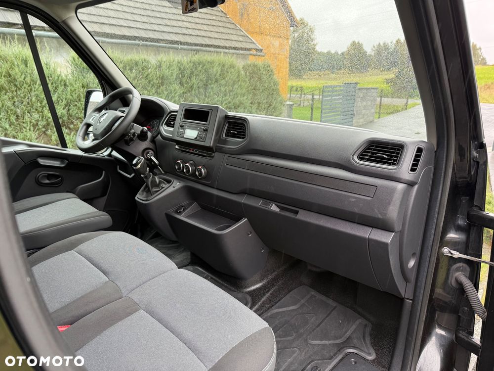 Renault Master - 15