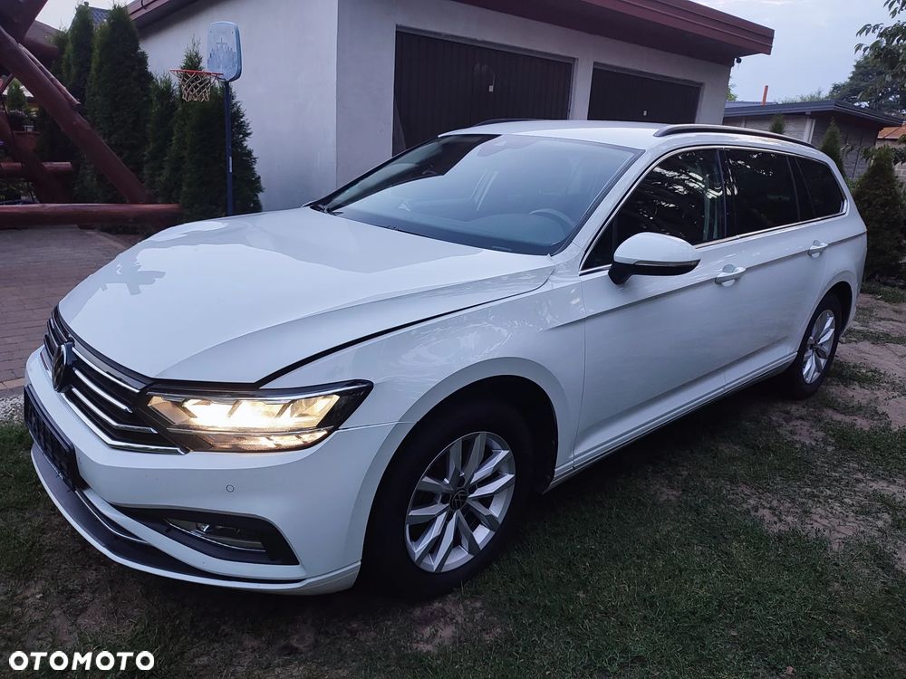 Volkswagen Passat Variant 2.0 TDI SCR DSG Elegance - 1