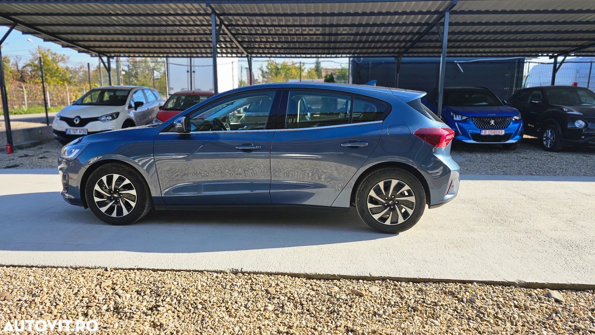 Ford Focus - 10
