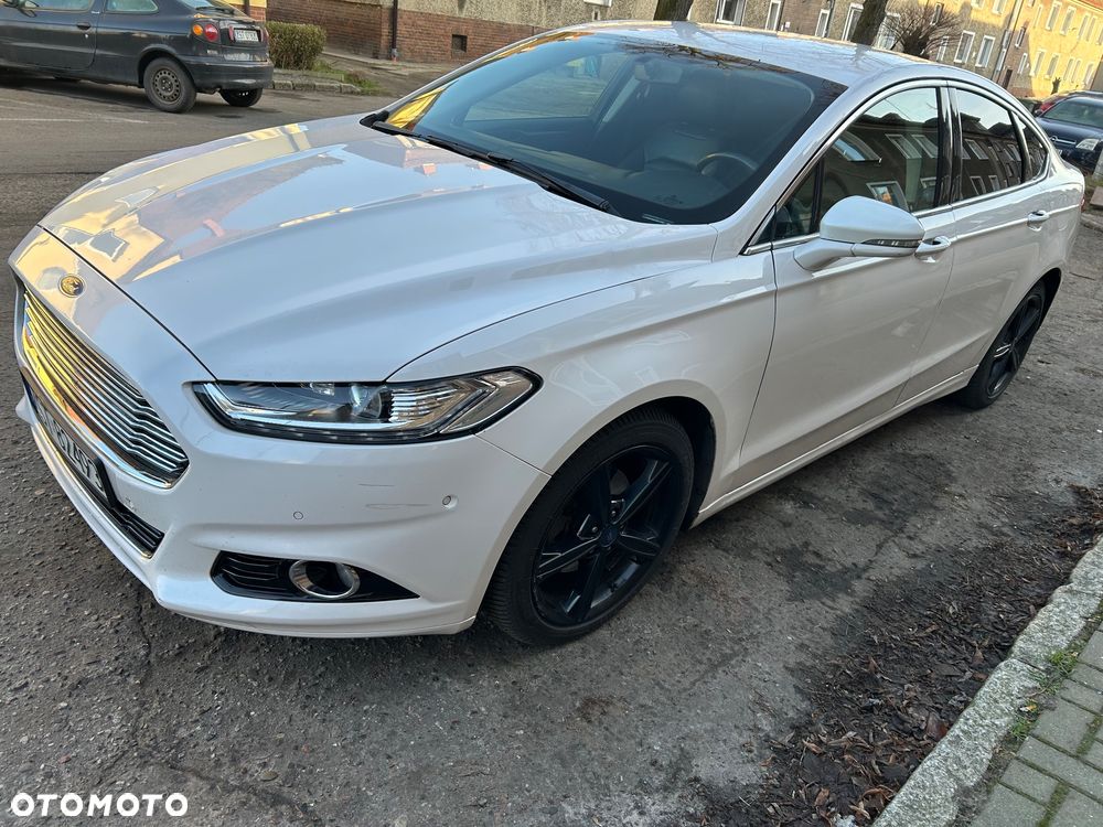 Ford Fusion 2.0 EcoBoost Titanium - 7