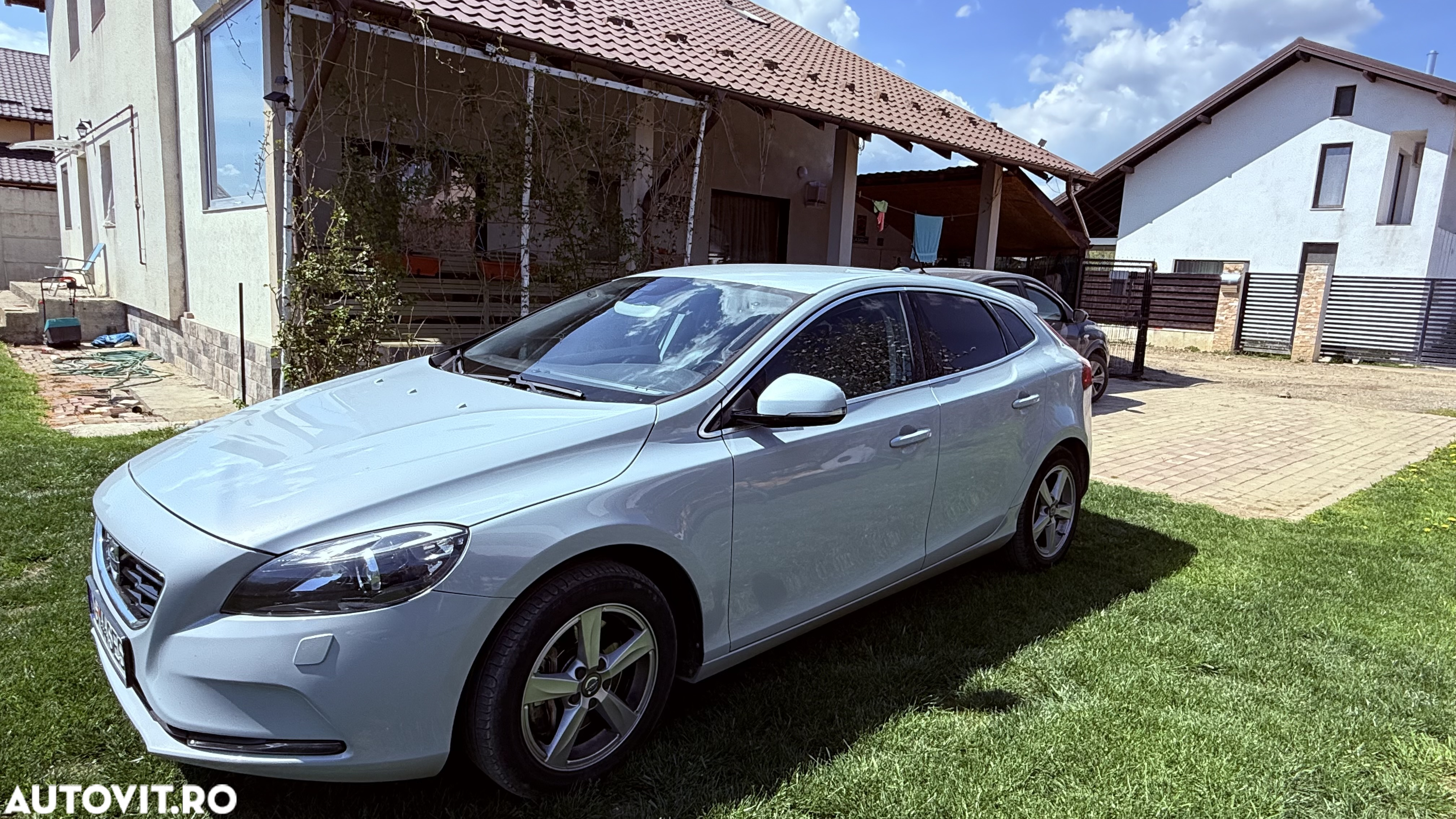 Volvo V40 D4 Ocean Race - 10