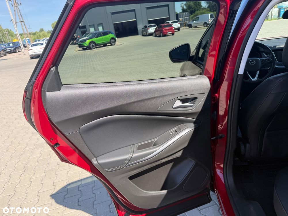 Opel Grandland X 1.2 Start/Stop Automatik INNOVATION - 19