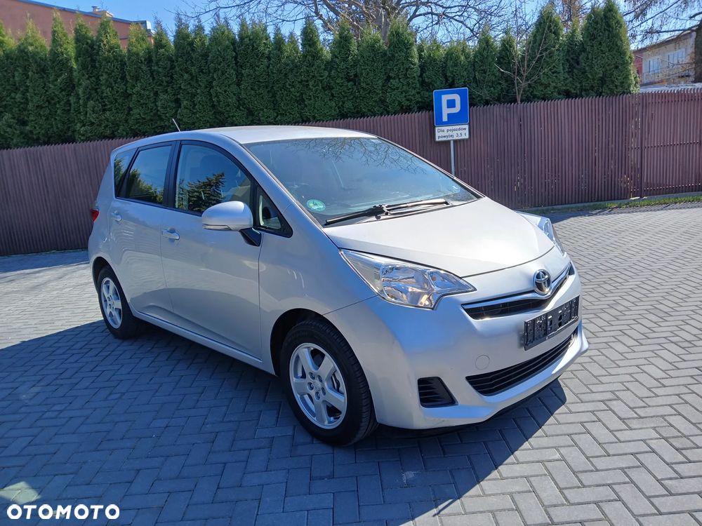Toyota Verso S 1.33 VVT-i - 2