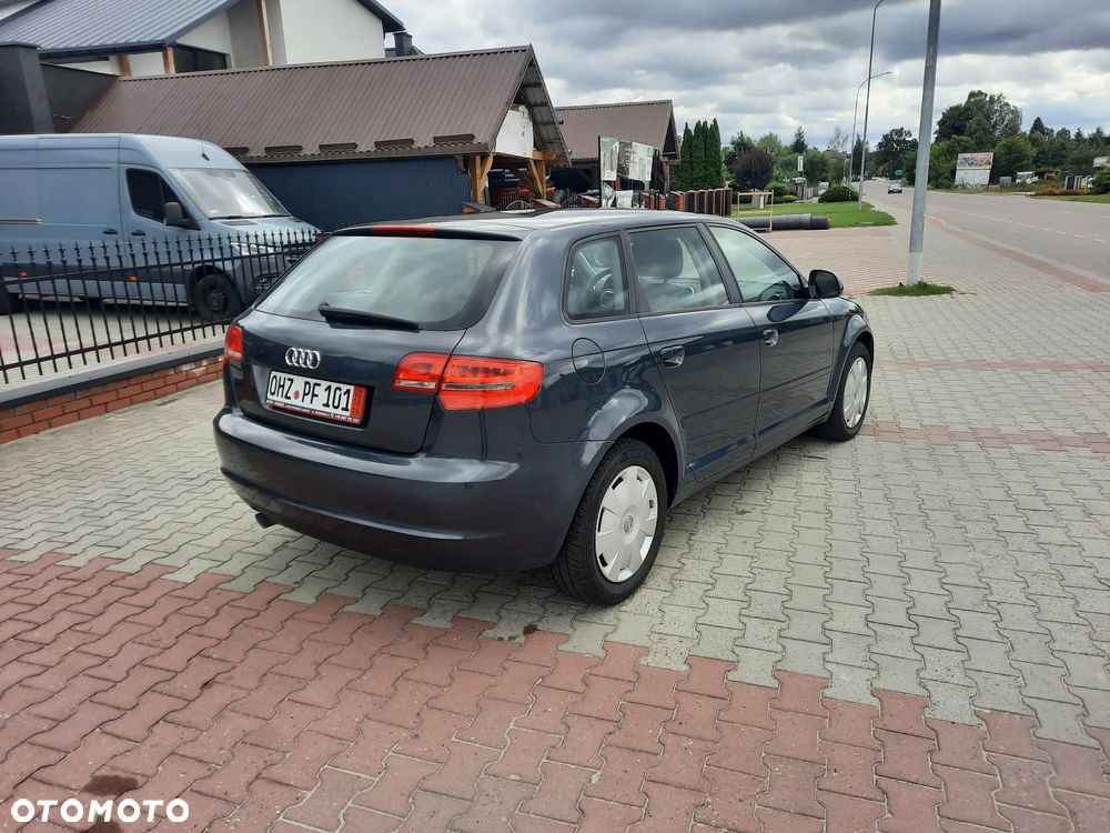 Audi A3 Sportback - 7