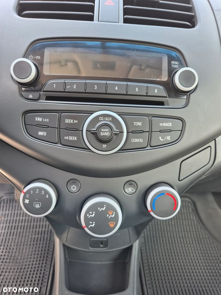 Chevrolet Spark - 10