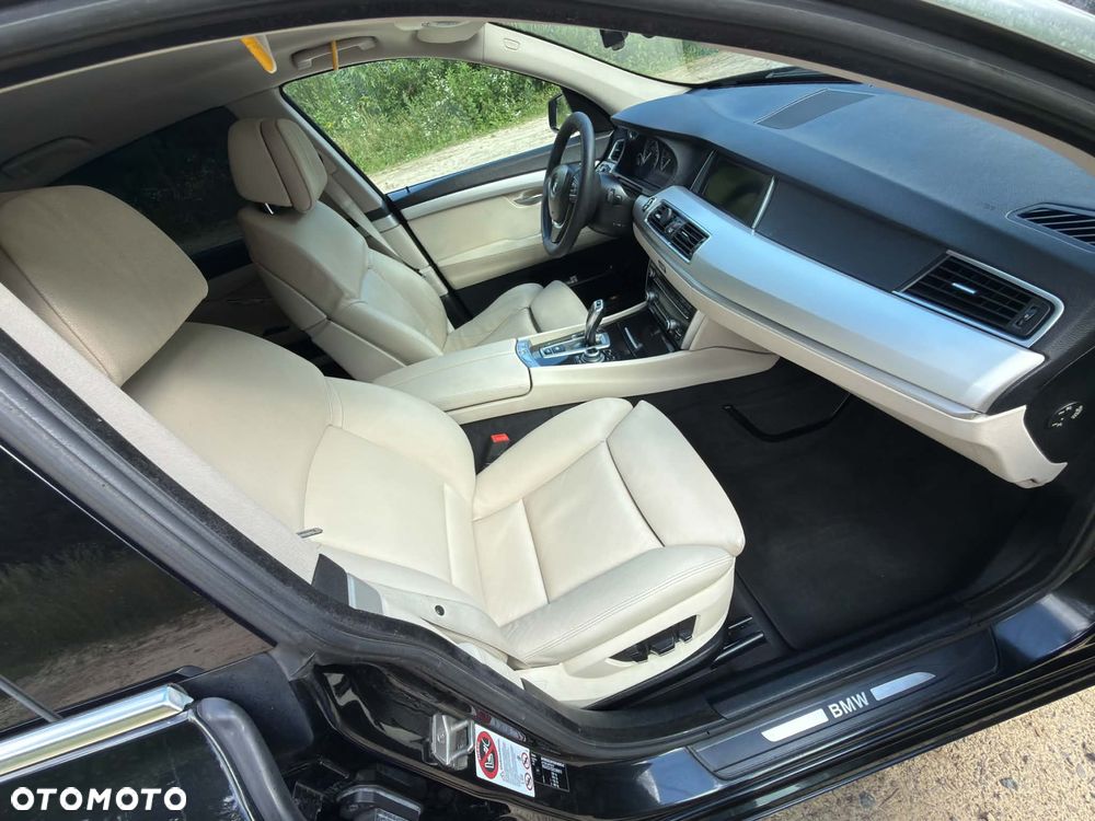 BMW 5GT 520d - 16