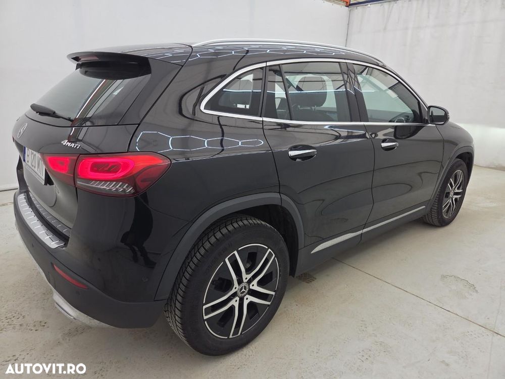 Mercedes-Benz GLA 200 4MATIC Aut. - 4