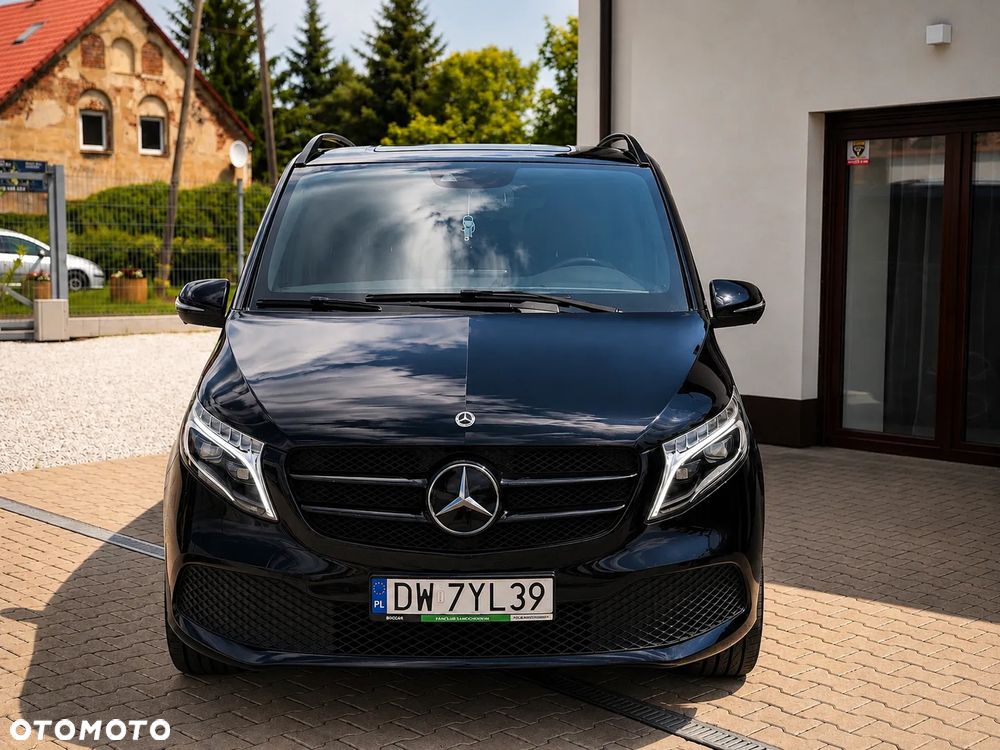 Mercedes-Benz V-Класс II (2014-) 300 d 4-Matic 9G-Tronic (d³ugi), 2021