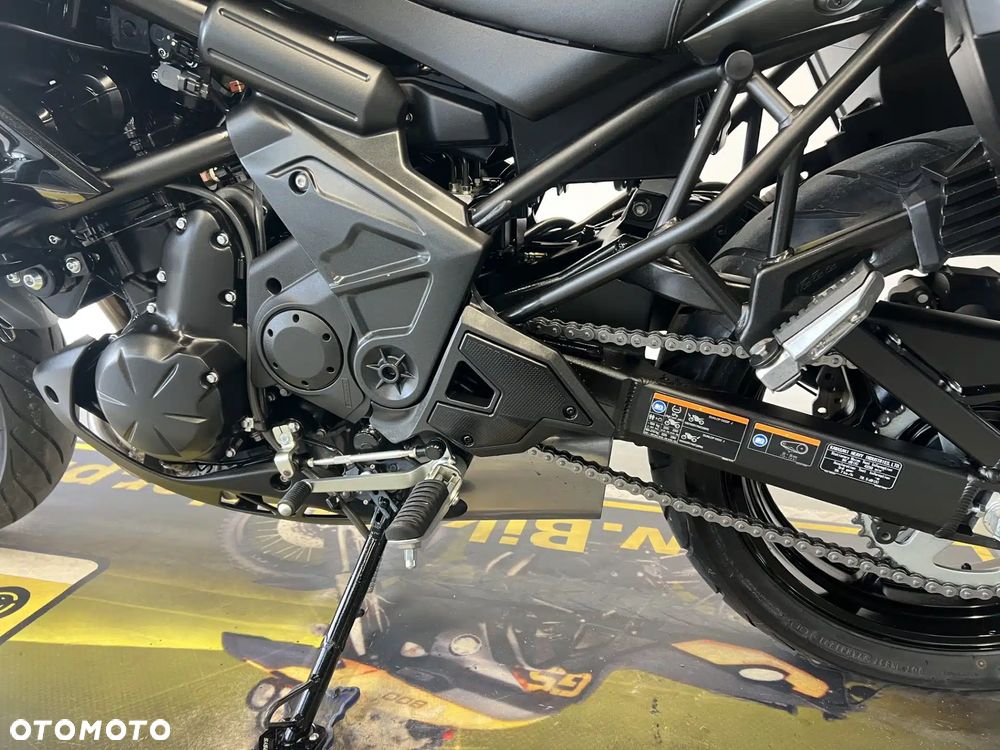 Kawasaki Versys 650 - 15