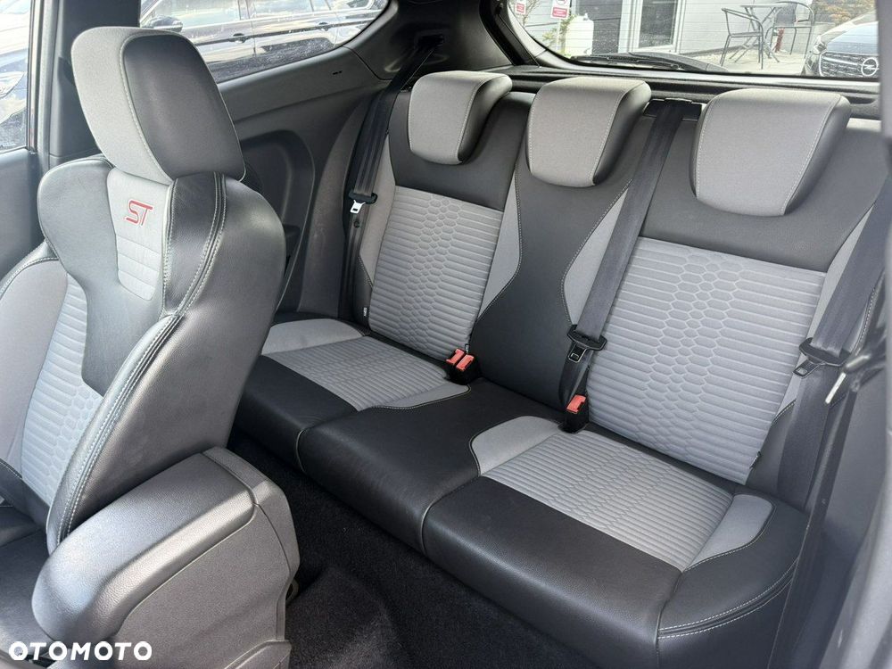 Ford Fiesta - 13
