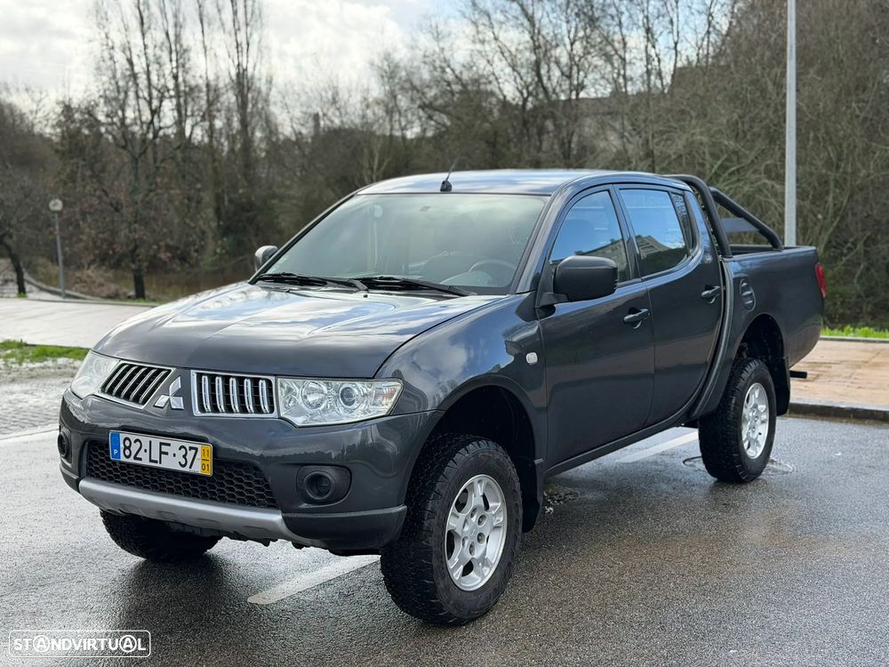 Mitsubishi L200 2.5 DI-D CD Invite+ AC/ABS 4WD