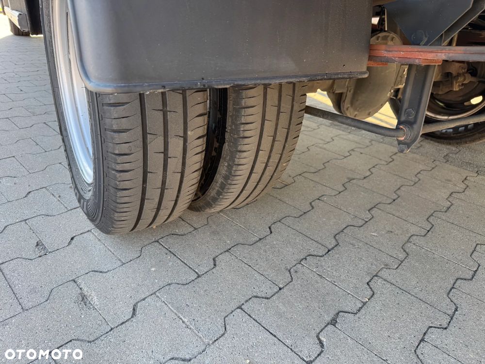 Iveco Daily 3.0 35C16 winda kontener - 9