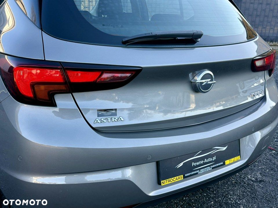 Opel Astra 1.4 Turbo Innovation - 11