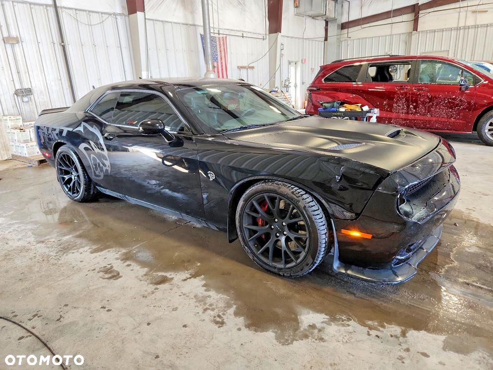 Dodge Challenger Automatik SRT Hellcat - 3