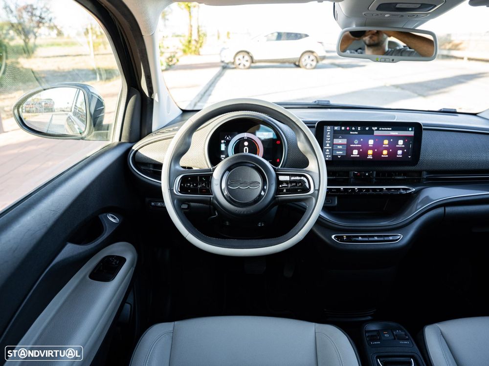 Fiat 500e C La Prima - 30