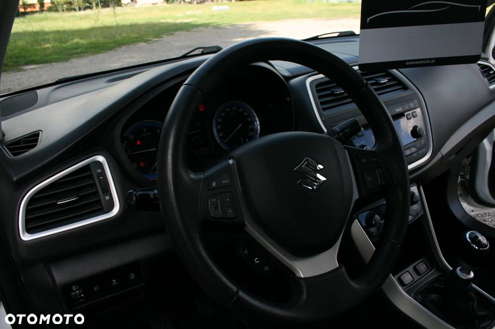 Suzuki SX4 S-Cross - 19