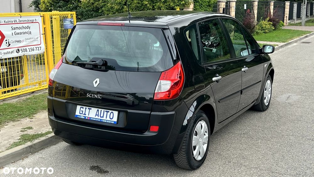 Renault Scenic 1.6 16V Dynamique - 17