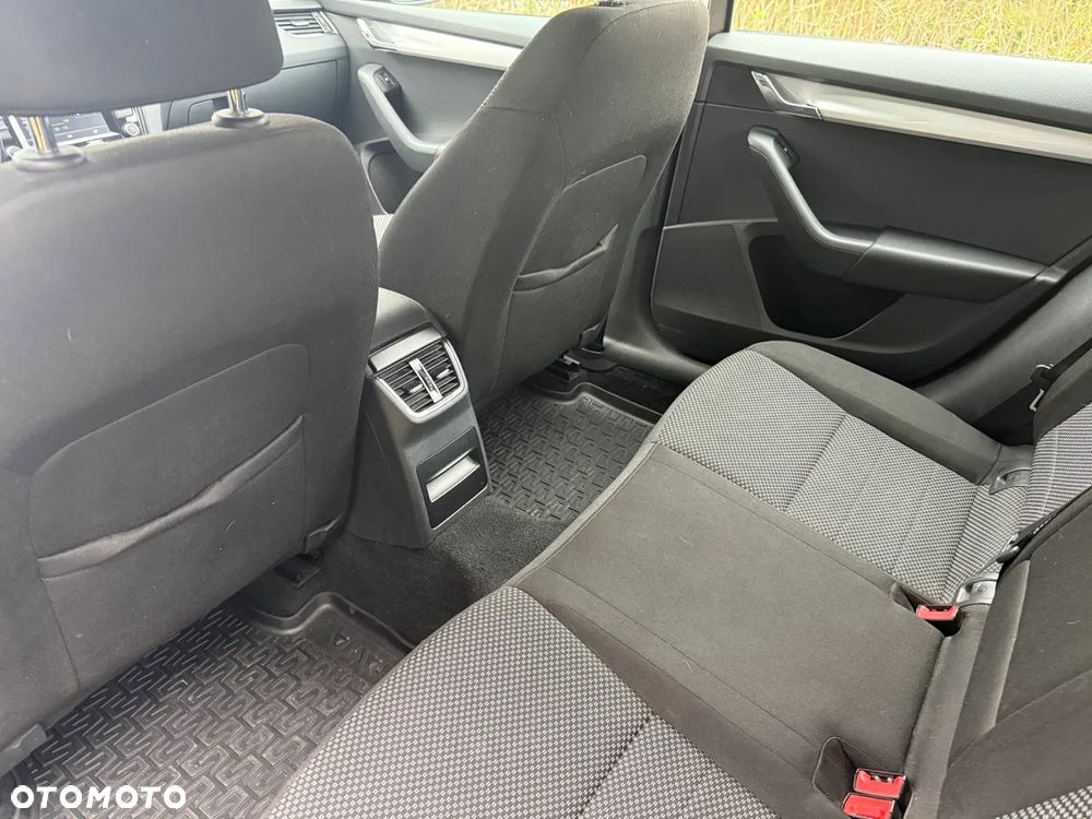 Skoda Octavia 1.6 TDI Ambition - 21