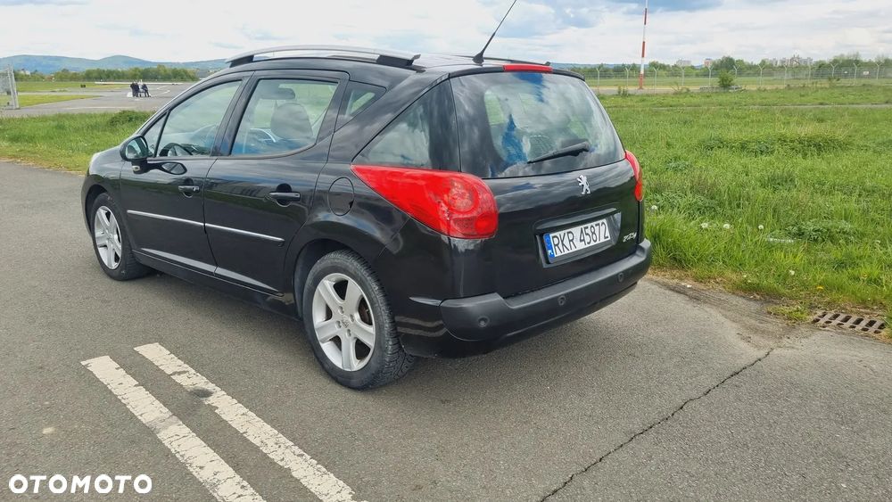 Peugeot 207 1.6 HDi Access - 4