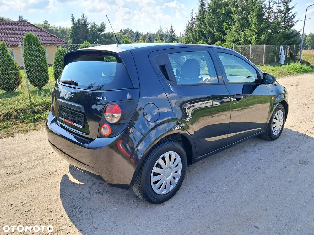 Chevrolet Aveo 1.2 LS+ - 8