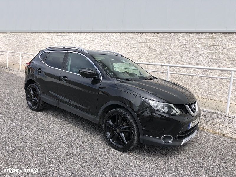 Nissan Qashqai 1.5 dCi Black Edition - 1