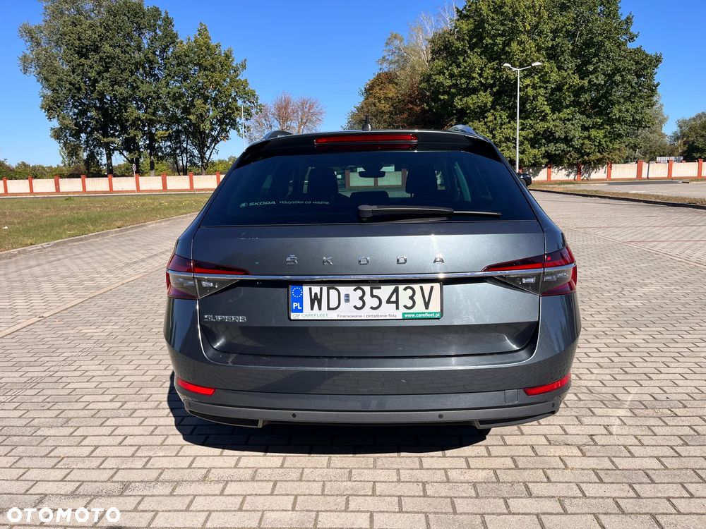 Skoda Superb 2.0 TDI SCR Style DSG - 6