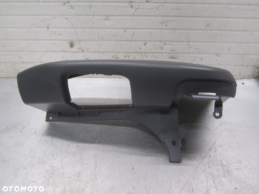 Narożnik zderzaka prawy tył Renault Trafic-Vivaro 2001-2014r (nowy) - 1